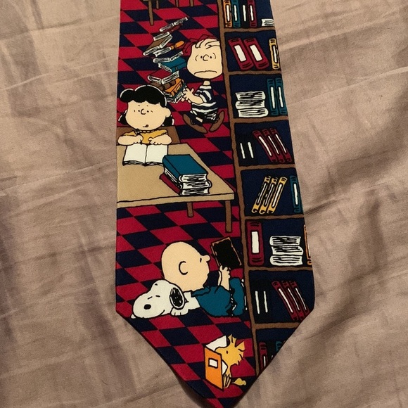 Peanuts Library SSSSHHHH!!!! Silk Tie Made in USA - Picture 3 of 6